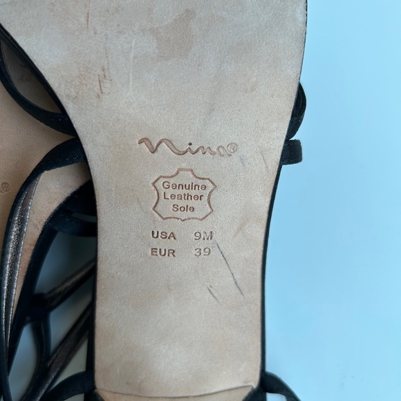 Nina Black Luster SA Genuine Leather Sole Size 9M USA - Picture 5 of 8